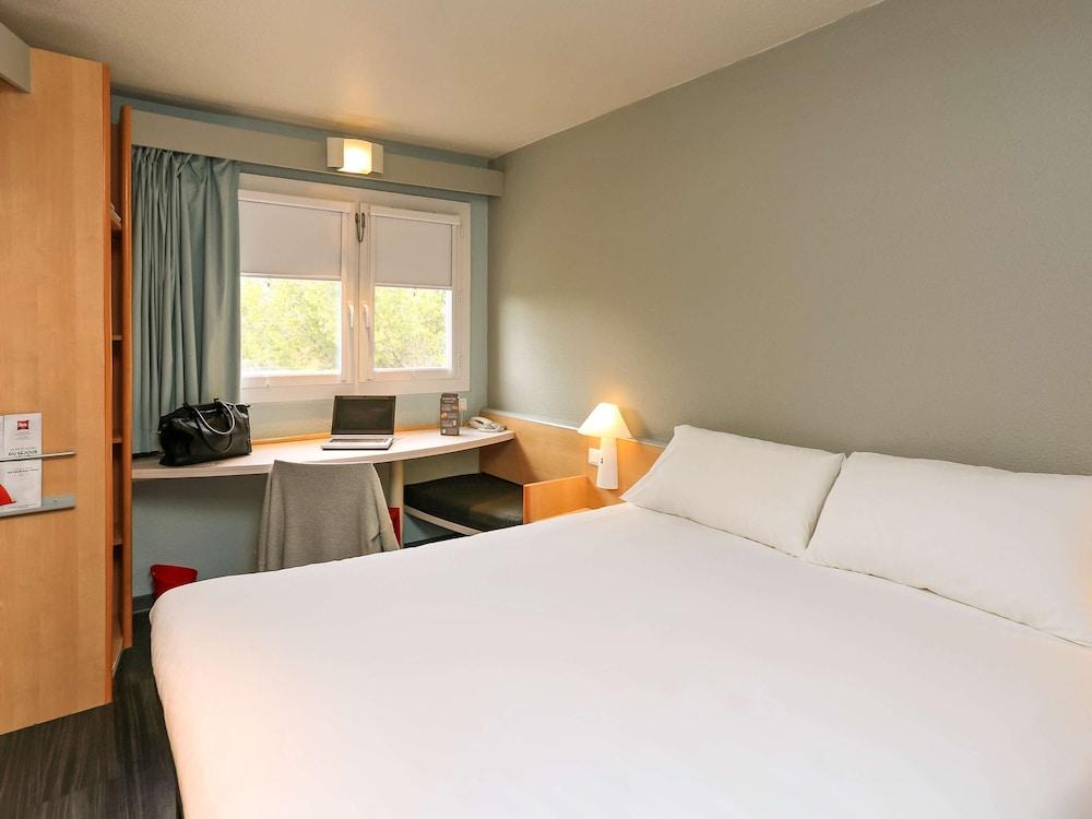 Ibis Nimes Ouest - A9 Nîmes Exterior foto